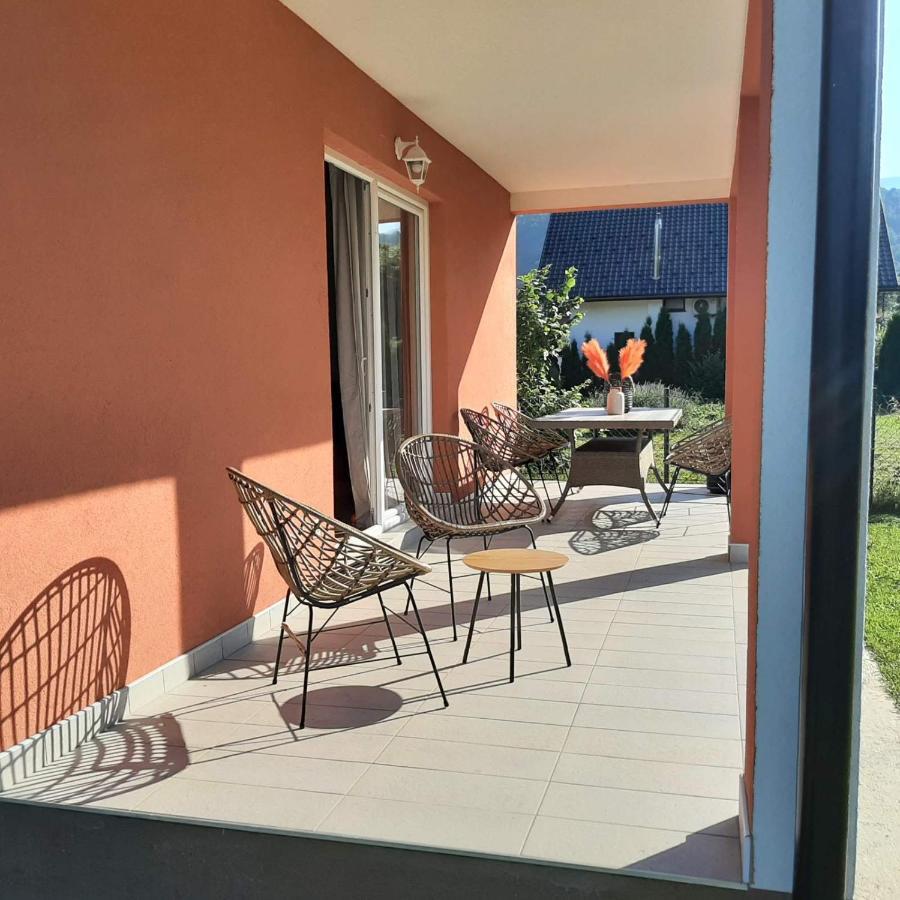 Holiday Home Dani Бихач Экстерьер фото