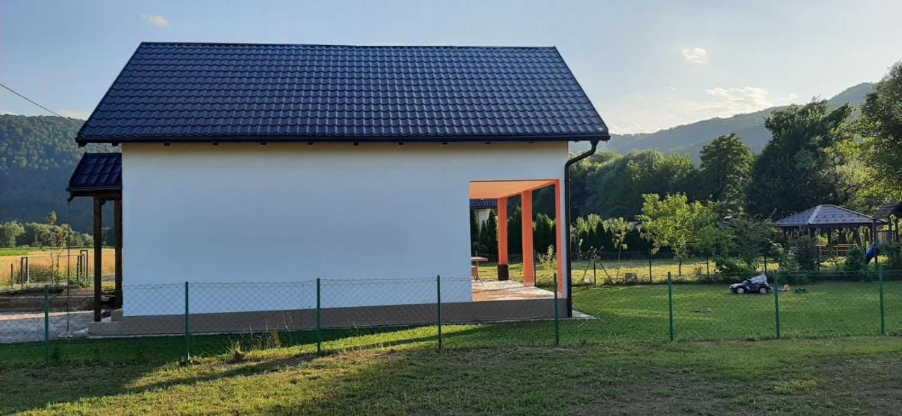 Holiday Home Dani Бихач Экстерьер фото
