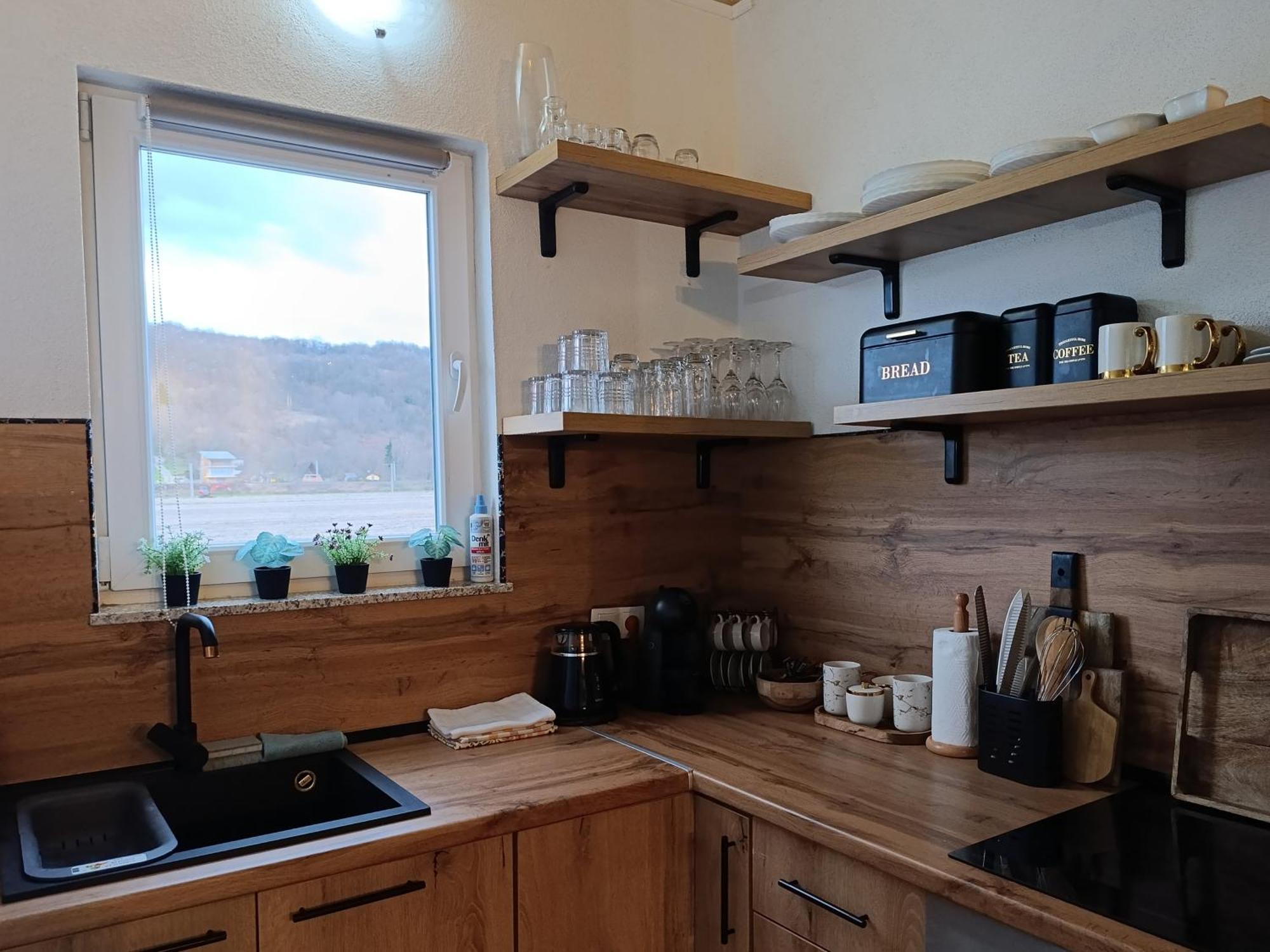 Holiday Home Dani Бихач Экстерьер фото